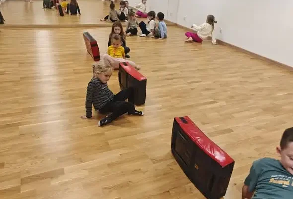 Capoeira w Firleju: kolejny poniedziałek pełen energii i nowa grupa dla starszych dzieci
