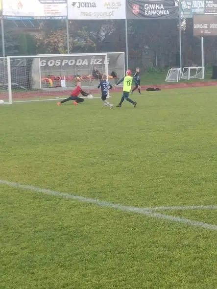 Grom Firlej: młodzicy rozgromili Leokadiów 7:1, roczniki 2016 i 2017/2018 zakończyły jesień w Kamionce