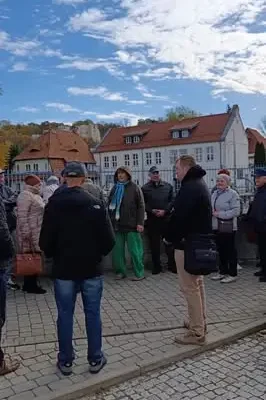 Seniorzy z Gminy Kock zwiedzili Kazimierz Dolny – relacja z wycieczki