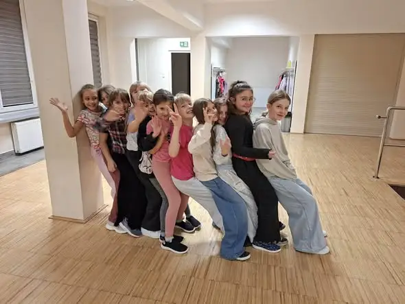 Freaky Dance Zone rozpoczął sezon treningowy formacji turniejowych
